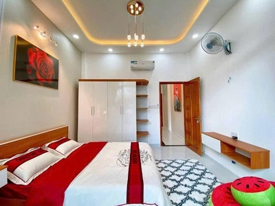 Bán gấp nhà 2 lầu trung tâm Thủ Dầu Một, 120m , giá 3.35 tỷ 1