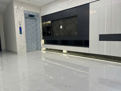 Bán nhà phố ngọc trì - long biên 42m 6 tầng có thang máy ô tô đỗ cửa 4