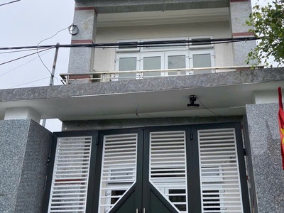  cho thuê nhà 3 tầng mặt tiền đường diệu quang   sát phạm văn đồng - tp huế 0
