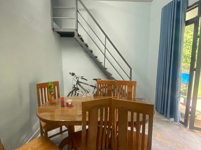 Bán nhà gần chợ bình chánh 1 trệt 1 lầu giá 600tr gọi xem nhà 0