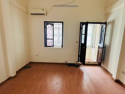 Bán nhà chính chủ phố hồng mai dân xây khung cột 30m ra phố 33m2 giá 6.9 tỷ 2