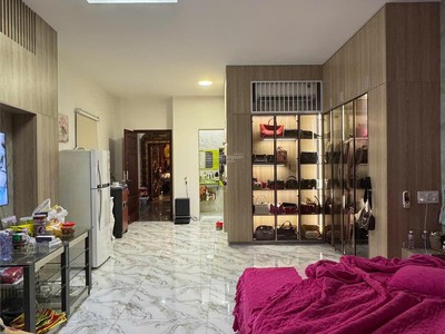 Xíu 14 tỷ, mtkd lý nam đế gần bv chợ rẫy  4 14  4tầng hđt 30tr/th 2