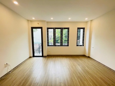 Nhà chính chủ - giá tốt - vị trí đẹp tại phúc lợi 2