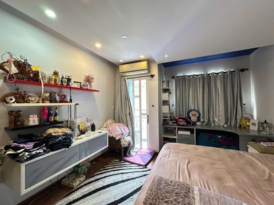 Bán nhà hxh võ oanh  d3 cũ , 5 tầng 5 pn chỉ hơn 9 tỷ 2