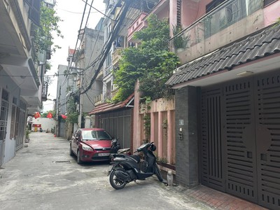 Bán nhà giảng võ phân lô, ô tô 45m 5 tầng mặt tiền 3.6m 0