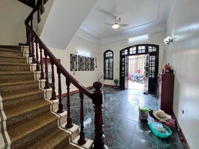 Bán nhà phúc diễn   54m    9.6 tỷ   mặt tiền 5m   ô tô đỗ cửa   ngõ thoáng 2