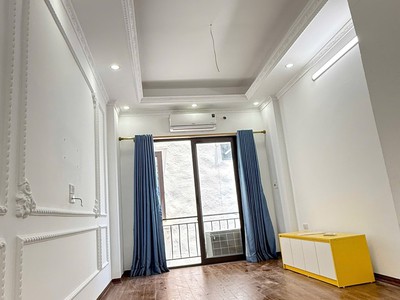 Bán nhà 5 tầng mới tinh   phố quang trung   4.9 tỷ  4
