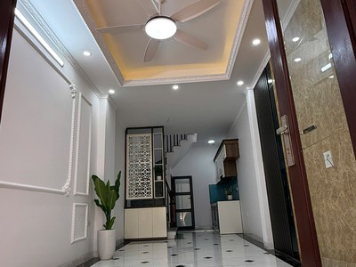 Bán nhà 5 tầng mới tinh   phố quang trung   4.9 tỷ  1