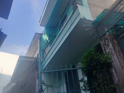 Bán nhà tttp gân ngay chợ hẻm phương sài nha trang 0