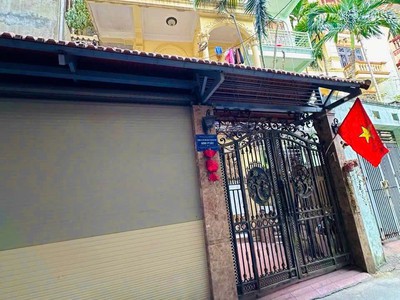 Bán nhà trương định   ô tô   kinh doanh   2 thoáng   82m2 - 6.5m mt - 14 tỷ 0
