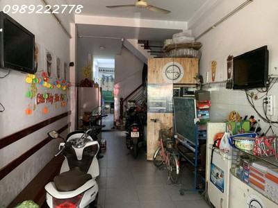 Quận 10 - p4- mặt tiền đường vĩnh viễn - sát bên nguyễn tri phương-trung tâm quận 10 - nơi ít bán. 2