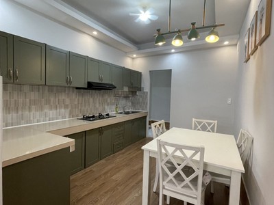 Nhà đẹp 3 tầng nguyễn tri phương, q10   dt 41m , hẻm 7m 1