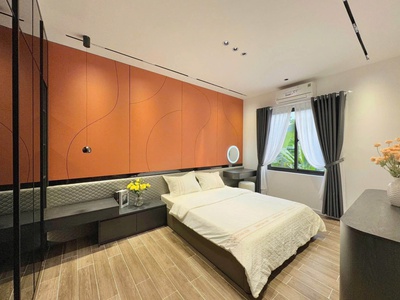 Tổ ấm 3 thế hệ 250m2, góc 2 mặt hẻm xe hơi, 8pn gần dominos pizza q10, về là có tiền, có yên bình 2