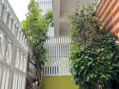 Cần bán nhà 2 lầu đường hẻm dã tượng -vĩnh nguyên - nha trang   bán đất tặng nhà 1