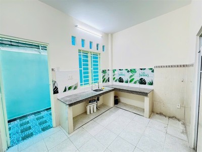 Bán nhà chiều ngang 9m, dt 107m2 - hẻm xe tải đ. âu cơ, tân phú 3