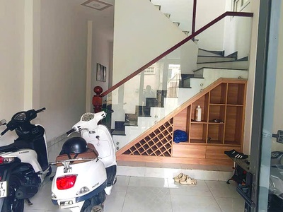 Bán nhà 3 tầng trường thọthủ đức   3pn   53m    nhà mới ở ngay  giá chỉ 5.3 tỷ, cho thuê 10tr/tháng 0