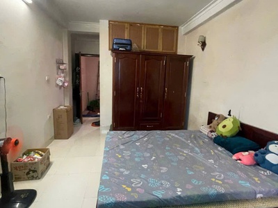 Cho thuê nhà ngõ 83 tân triều 6 tầng x 32m2, 4 ngủ, 13 triệu ở nhóm 7 người, gđ, kd on 1