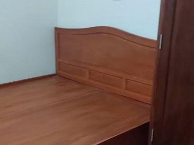 Cho thuê nhà ngõ 83 tân triều 6 tầng x 32m2, 4 ngủ, 13 triệu ở nhóm 7 người, gđ, kd on 4