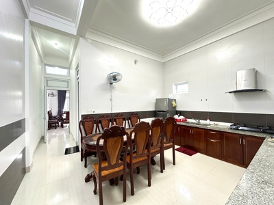  cho thuê nhà 3 tầng mặt tiền đường diệu quang   sát phạm văn đồng - tp huế 4