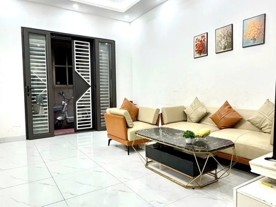 Bánn nhà  khuyến lương 40m2. 5 tầng. mặt tiền3.5m giá dẹp  7.3 tỷ hoàng mai hà nội 2