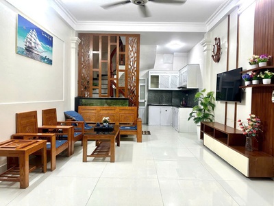 Chính chủ cần tiền bán gấp nhà phố hòe thị   nam từ liêm 35 m3 x 5 t nhỉnh 4 tỷ ô tô kd 0