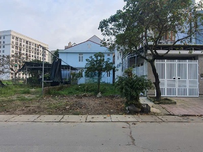  bán đất mặt tiền nguyễn lộ trạch   vị trí siêu đẹp   giá cực tốt chỉ 7,9 tỷ  thương lượng chính 1