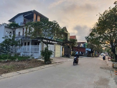  bán đất mặt tiền nguyễn lộ trạch   vị trí siêu đẹp   giá cực tốt chỉ 7,9 tỷ  thương lượng chính 3