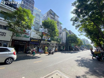 Bán nhà 2 mặt tiền calmette, p. nguyễn thái bình, quận 1   cách chợ bến thành 200m, gồm 10 phòng 1