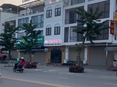 Bán nhà ao sào - vỉa hè đá bóng - đường mênh mông - nhà đẹp - giá chỉ 27 tỷ - diện tích 63 1