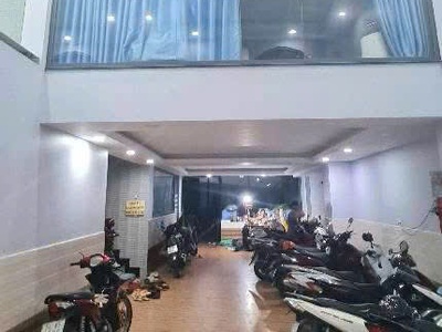  chdv dòng tiền gần 100tr/tháng - 8 20 - 160m  - 6 tầng mới đẹp - đường nhựa 8m thông - ngay lê 1