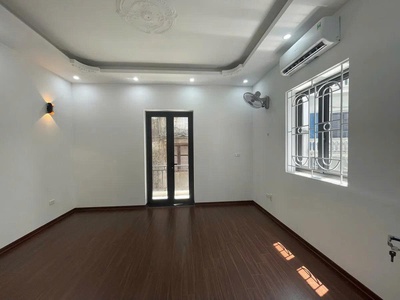  siêu phẩm phân lô quân đội   ngã tư sở -  lô góc 3 thoáng   ô tô đỗ cửa   65m    4 tầng   giá 11 2