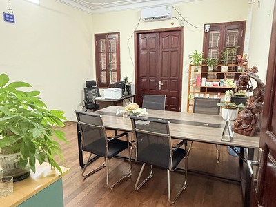 Cho thuê 1 sàn văn phòng khu đô thị Định Công Hoàng Mai Hà Nội 0