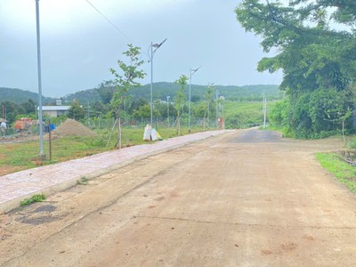 1 HÉC TA  10.000M2 , MÀ GIÁ CHỈ 11 TỶ thuộc xã n thôn hạ, đức trọng 2