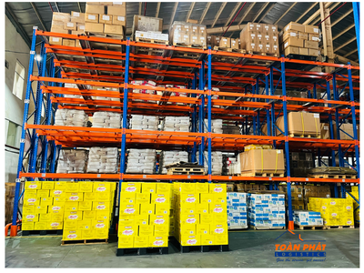  Cho thuê kho hàng mùa mưa   giá tốt   sàn cao   chống dột  1