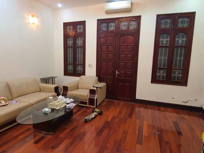 Bán nhà 5 tầng phân lô đường Quan Nhân, Ô tô tránh 4