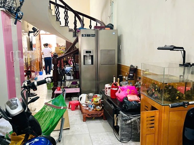 Mrs Tâm Bán nhà 3 tầng mặt chợ Cầu Cáp, Lam Sơn, Lê Chân, Hải Phòng. Chỉ 4 tỷ 2