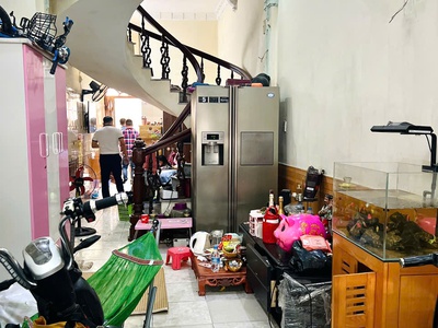 Mrs Tâm Bán nhà 3 tầng mặt chợ Cầu Cáp, Lam Sơn, Lê Chân, Hải Phòng. Chỉ 4 tỷ 1