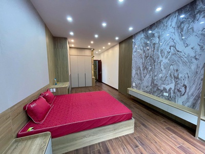 Bán nhà 7 phố Phùng Chí Kiên,Cầu Giấy 46 m2 x 6 t thang máy mới tinh ô tô vào giá 14,5 ty 5