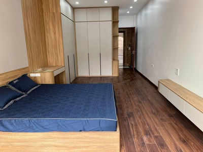 Bán nhà 7 phố Phùng Chí Kiên,Cầu Giấy 46 m2 x 6 t thang máy mới tinh ô tô vào giá 14,5 ty 4