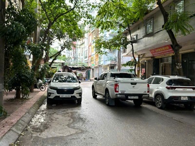Vĩnh Phúc - BA ĐÌNH 50m2 x 8 tầng thang máy- Phân lô vỉa hè - Ô tô tránh dừng đỗ ngày đêm  - Kinh do 0