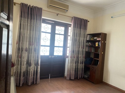 Chính chủ cho thuê căn hộ chung cư 240m2  3 tầng , Long Biên, Hà Nội 4