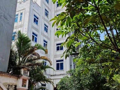 Bán gấp khách sạn 1400m2, mt20m, 7t, 28 tỷ, sóc sơn. 0
