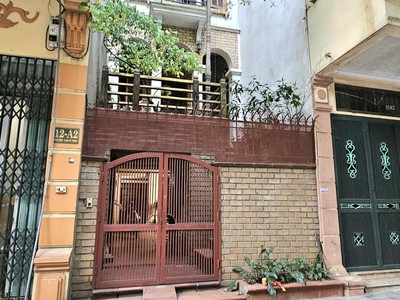 Bán gấp nhà mặt phố phùng chí kiên   chỉ 25 tỷ    sổ hoa hậu 2