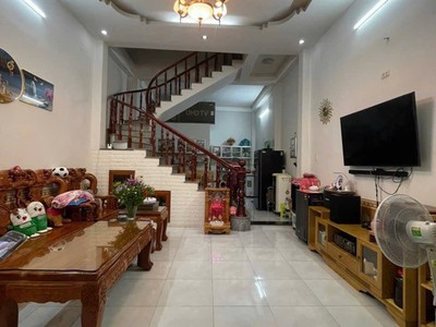 Bán gáp- nhà 3 tầng- hẻm xe hơi- phạm hữu lầu- quận 7- 65m2- nhỉnh 7 tỷ 1