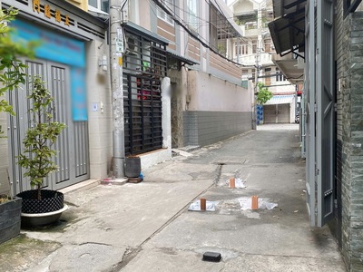 Nhà 5 tầng hẻm ôtô đường âu dương lân p2q8. giá 9,2 tỷ tl 3