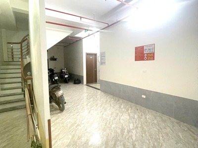 Bán nhà mặt phố nguyễn văn cừ 195m2, 5t, mt 8m, 2 thoáng,  6x tỷ kinh doanh dòng tiền, 2 thoáng 2