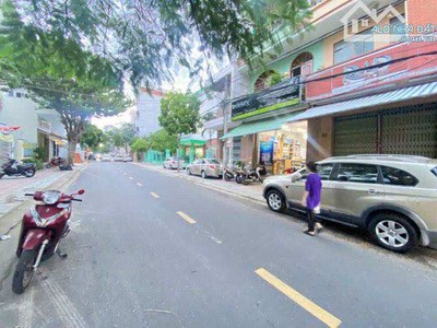 Hàng hot bán nhà tttp 2 tầng mặt tiền hoàng văn thụ đoạn hai chiều phương sài 0