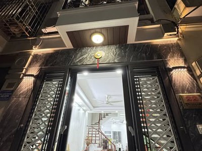 Bán nhà phân lô kim đồng   2 thoáng   ngõ nông   51m2 - 3.8m mt - 14.2 tỷ 0