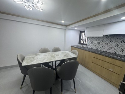 Nhà mới đẹp hai bà trưng 33m , full nội thất, mặt tiền 5m, giá tốt 2