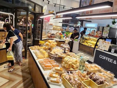 Sang nhượng tiệm bánh   cafe  vị trí đắc địa: căn góc khu dân cư cityland park hills, phường 10, gò 2